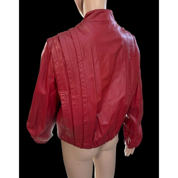 Vintage 80s red leather pleat assymetrical jacket Size  15/16 - Picture 5 of 14
